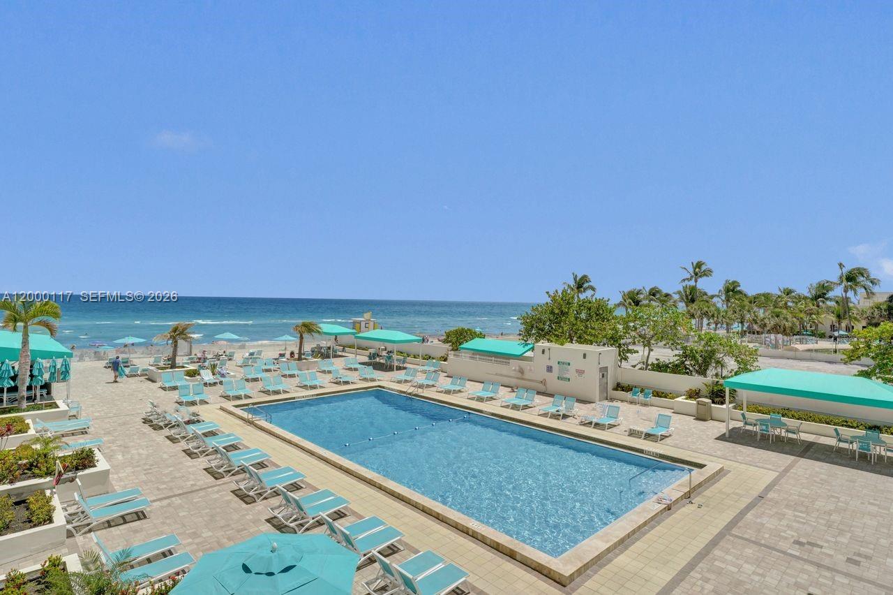 3725 S Ocean Dr # 306, Hollywood FL 33019