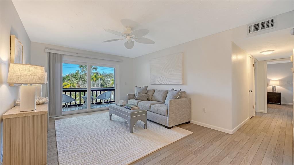 3201 BENEVA ROAD UNIT 204, SARASOTA, FL — photo 2 of 30