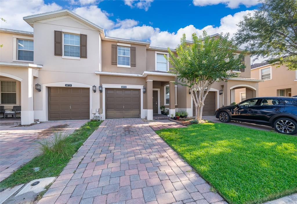 10733 SAVANNAH LANDING CIRCLE