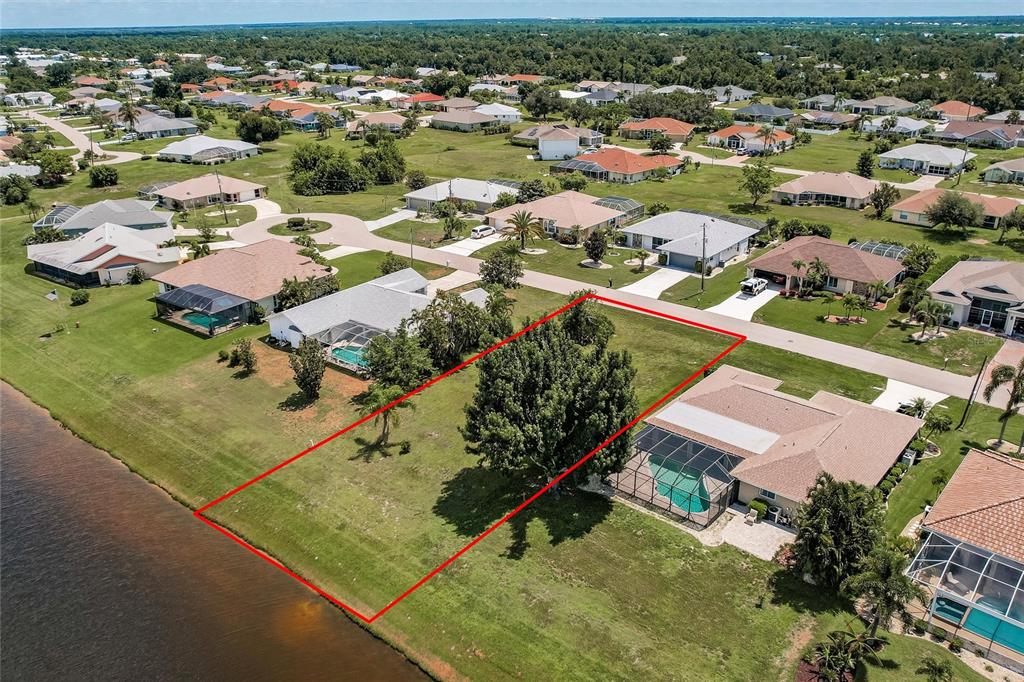 2313 SOFIA LANE, PUNTA GORDA, FL — photo 4 of 17