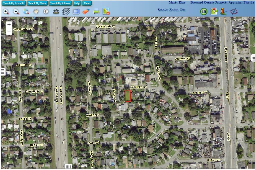 This is a map showing a highlighted rectangular property lot located near residential streets — 6122 Garfield St, Hollywood FL 33024, HOLLYWOOD, FL