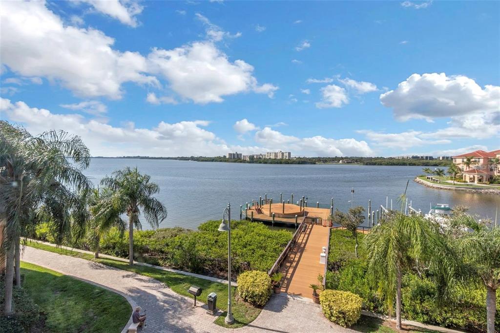 2715 VIA CAPRI UNIT 732, CLEARWATER, FL — photo 4 of 30