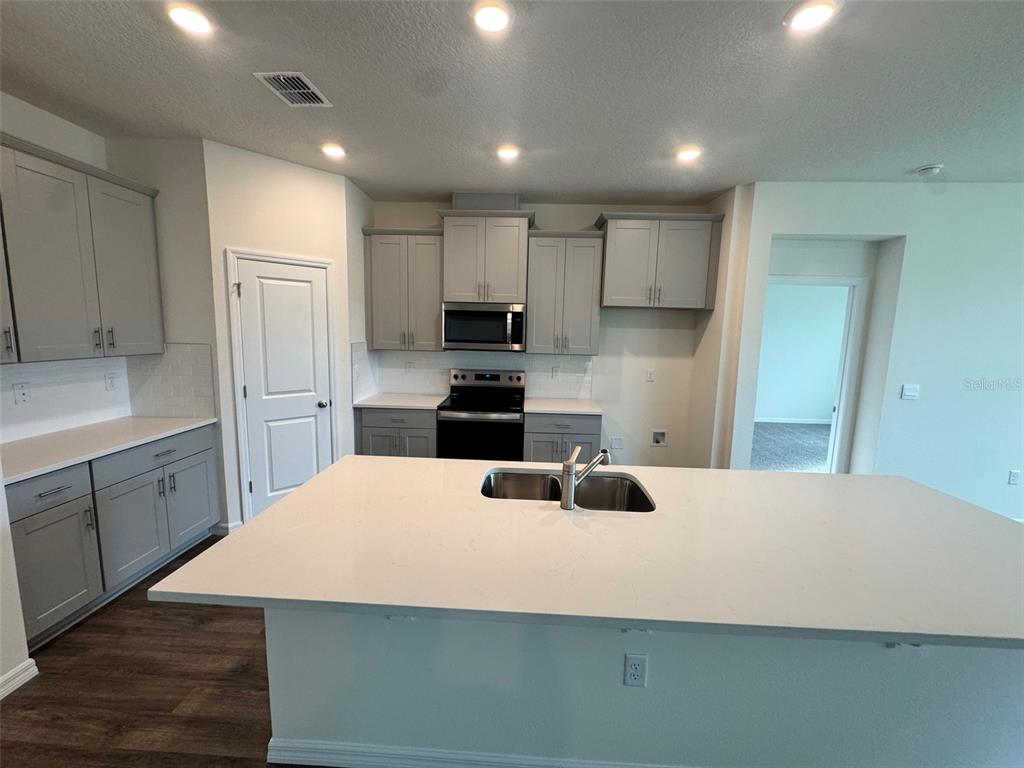 3013 KINGSMAN TRAIL, ORMOND BEACH, FL — photo 2 of 6