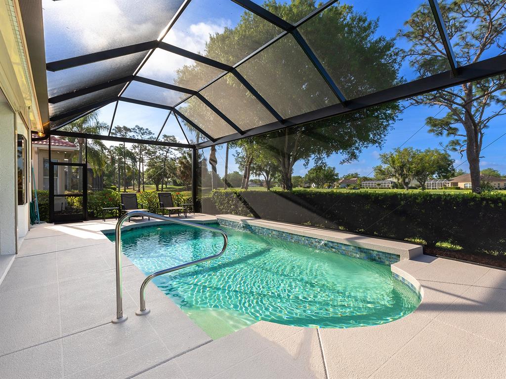 10106 GLENMORE AVENUE, BRADENTON, FL — photo 2 of 30