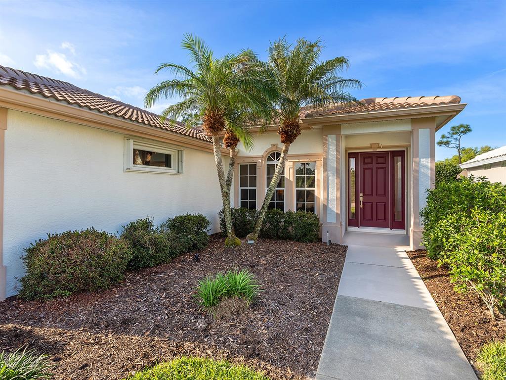 10106 GLENMORE AVENUE, BRADENTON, FL — photo 3 of 30