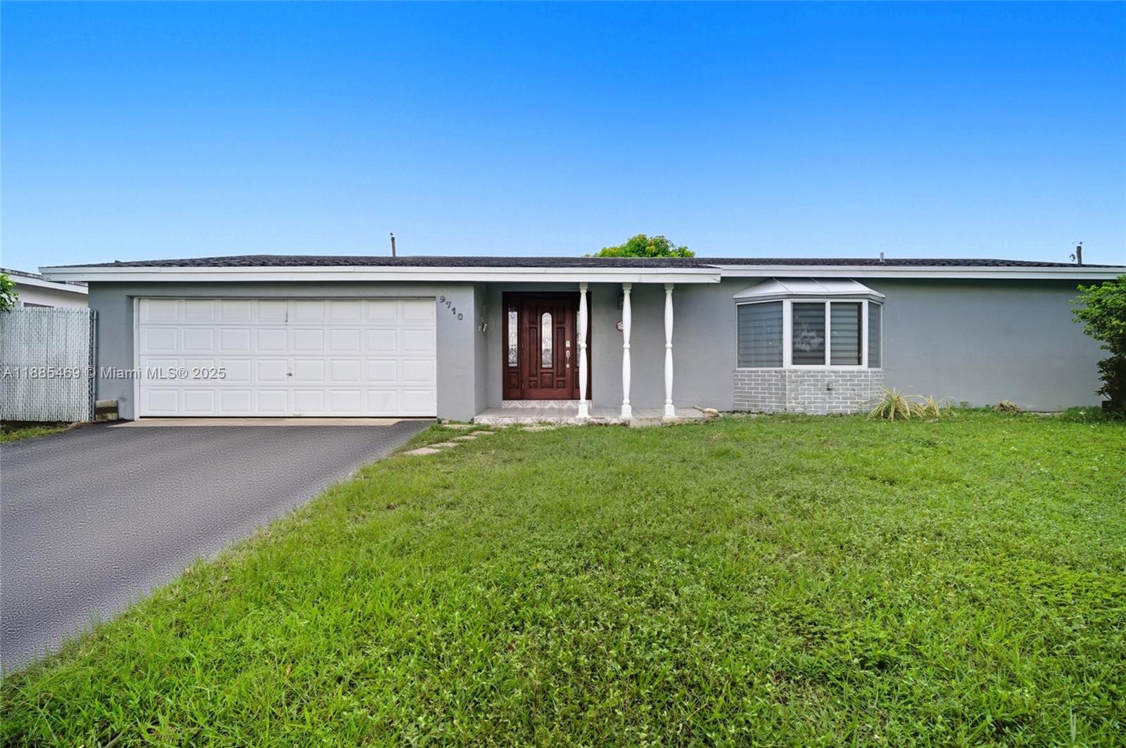 9710 Sunset Strip, Sunrise FL 33322