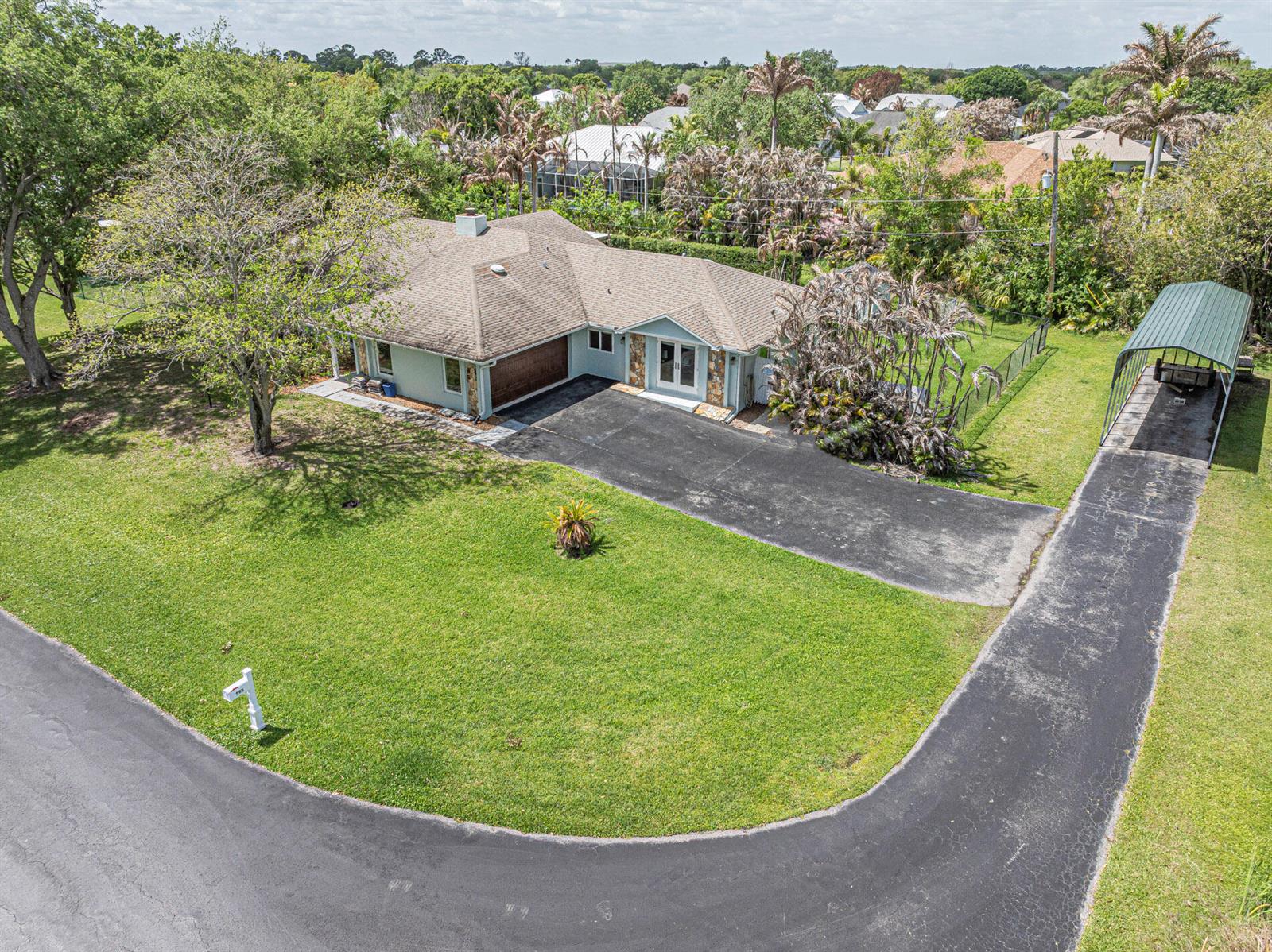 595 45th Court, Vero Beach FL 32968