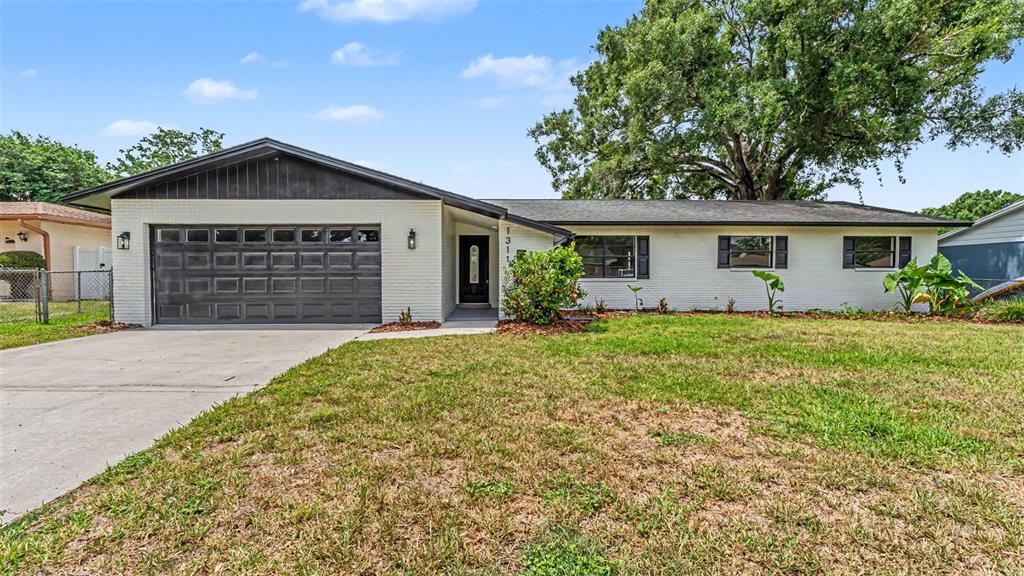 1311 NORTHGLEN LANE