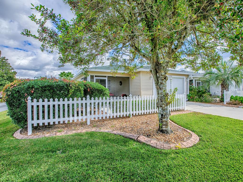 16905 SE 81ST ELLERSLIE COURT