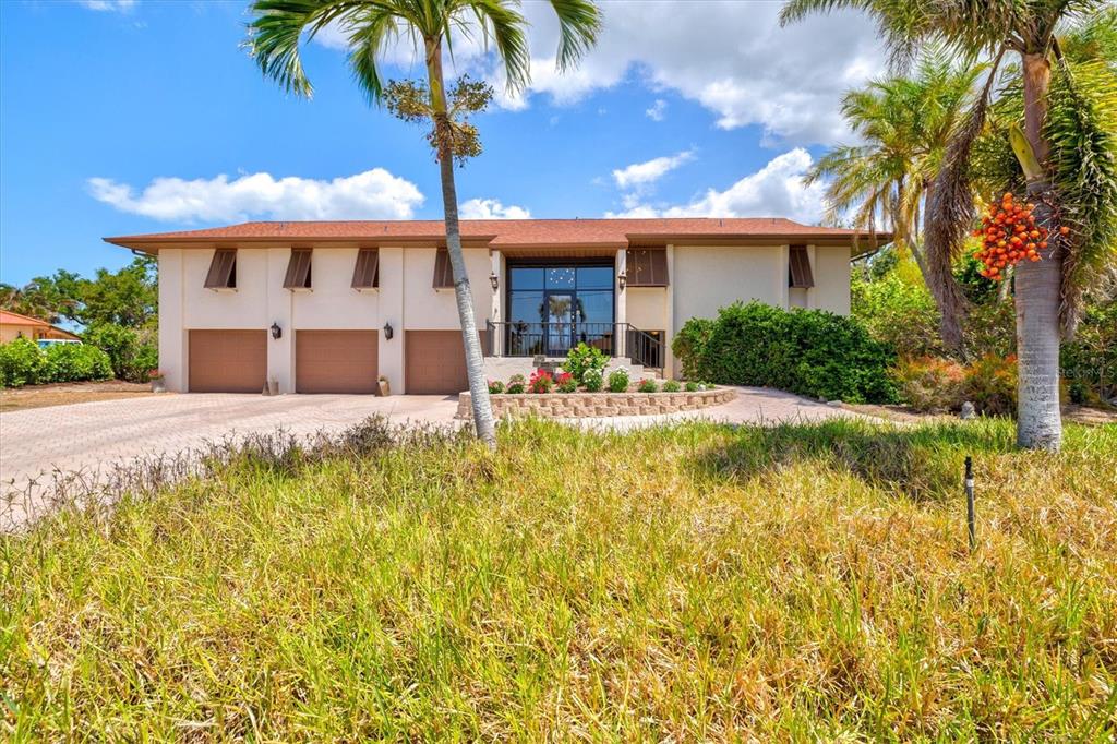 424 CEZANNE DRIVE