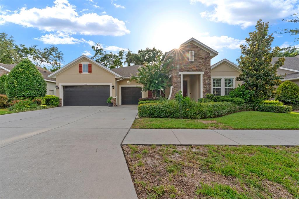 1304 LOREA LANE