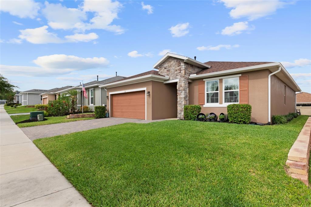 125 SILVER MAPLE ROAD, GROVELAND, FL — photo 4 of 30