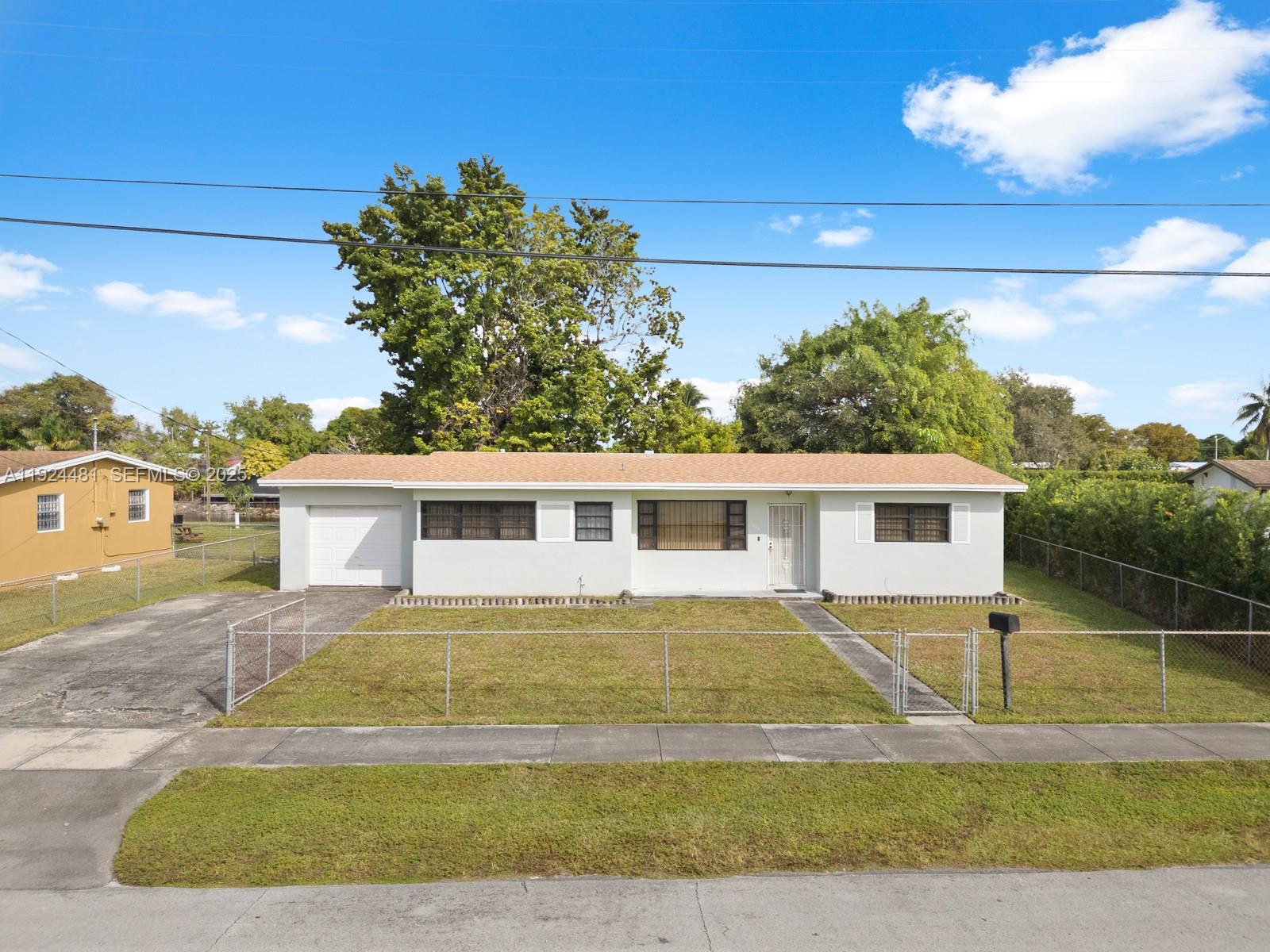 19621 NW 39th Ct, Miami Gardens FL 33055