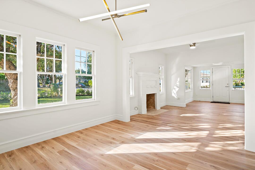 436 51st Street, West Palm Beach FL 33407