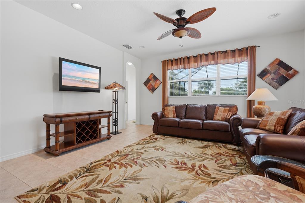 9007 WILLOWBROOK CIRCLE, BRADENTON, FL — photo 5 of 24