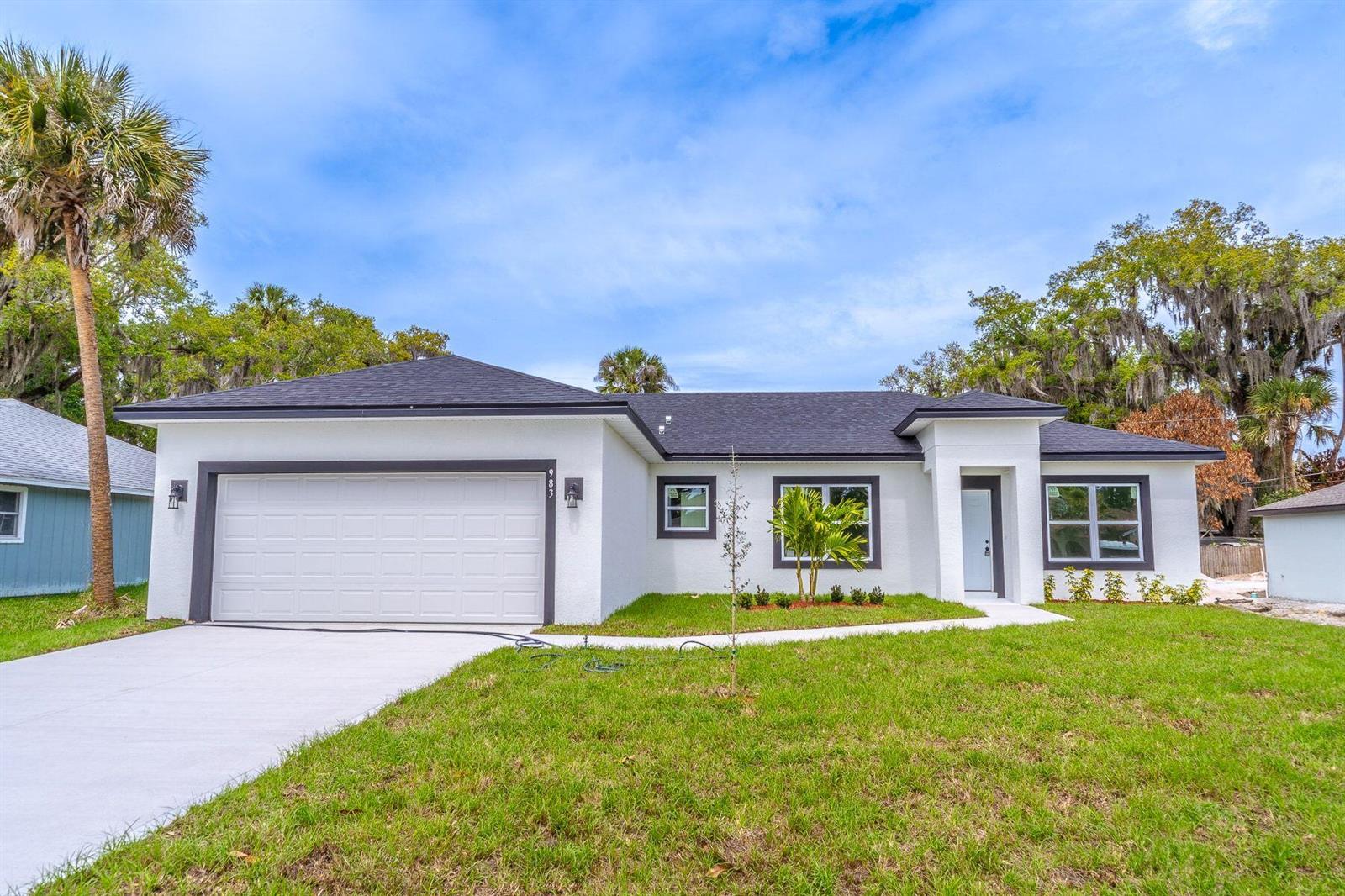 983 NW Pace Dr Drive NW, Palm Bay FL 32907