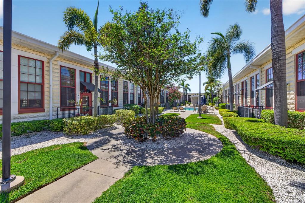 2001 E 2ND AVENUE UNIT 8