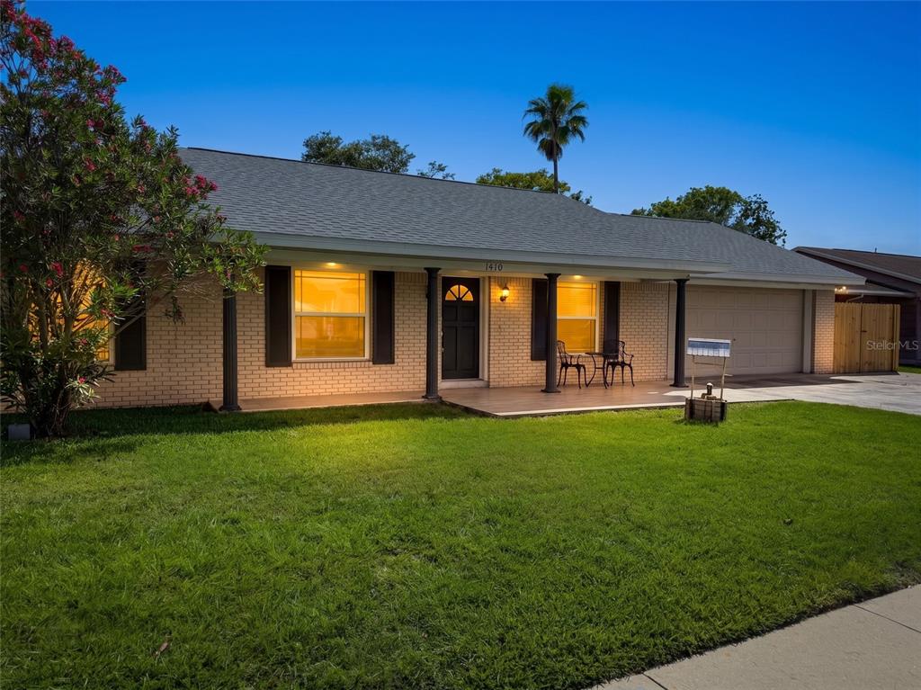 1410 SAXON BOULEVARD