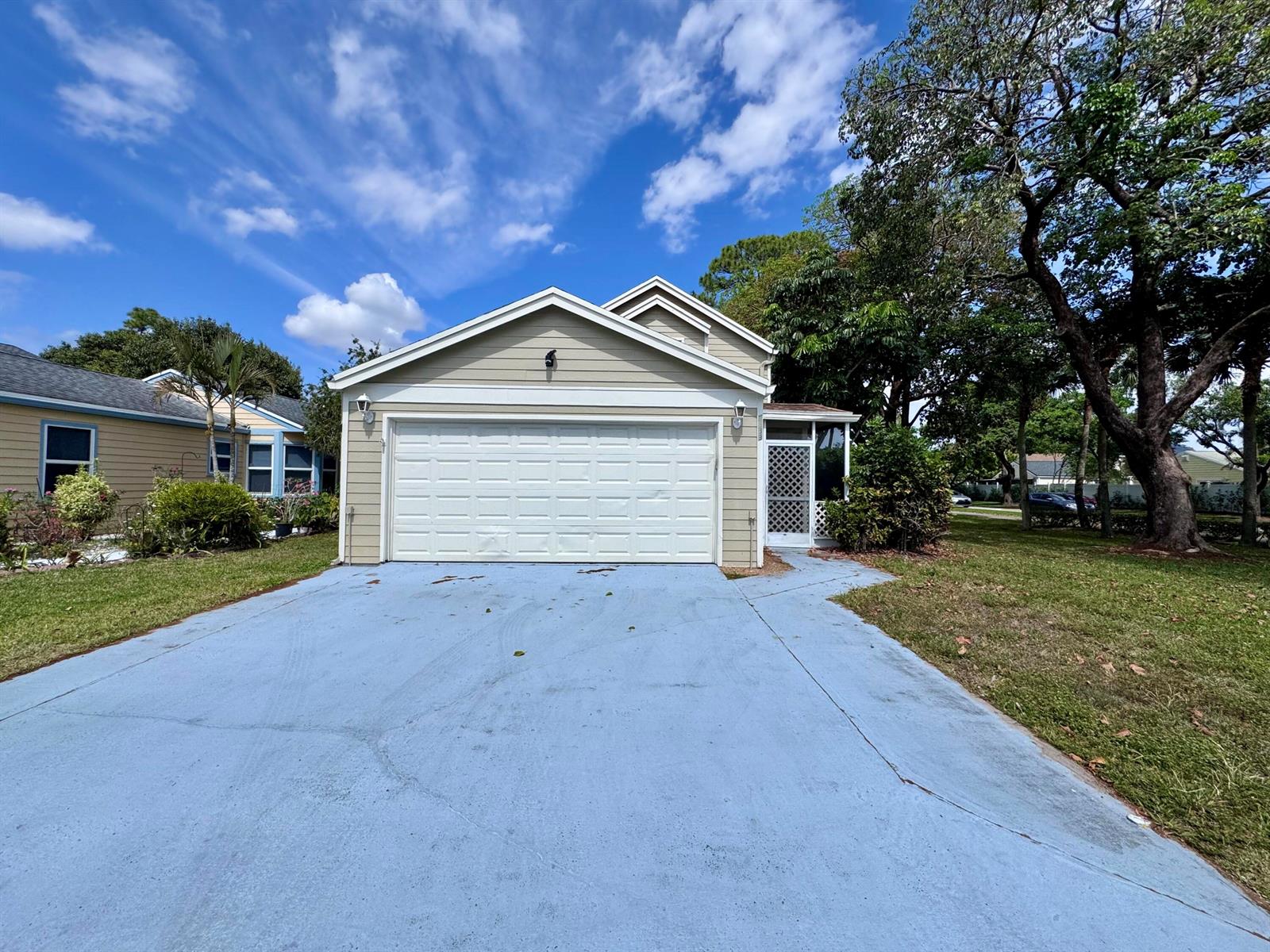 5889 Snowdrop Way, West Palm Beach FL 33415
