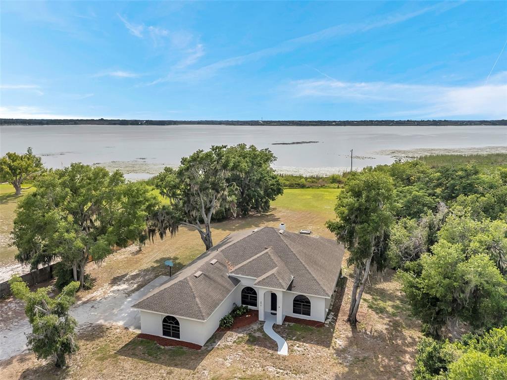 890 N BUENA VISTA DRIVE