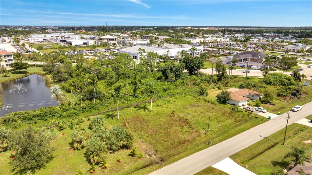 300 POMPANO TERRACE, PUNTA GORDA, FL — photo 3 of 5