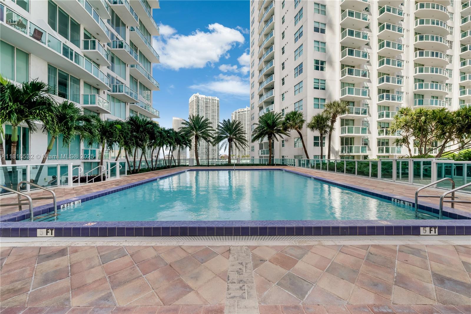 41 SE 5th St # 2107, Miami FL 33131
