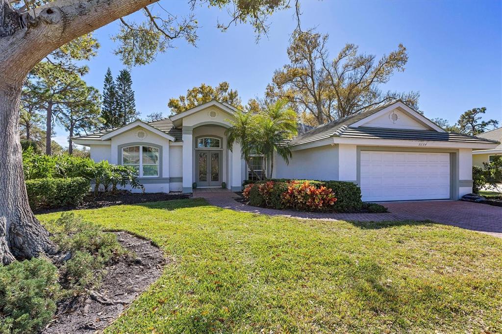8684 WOODBRIAR DRIVE