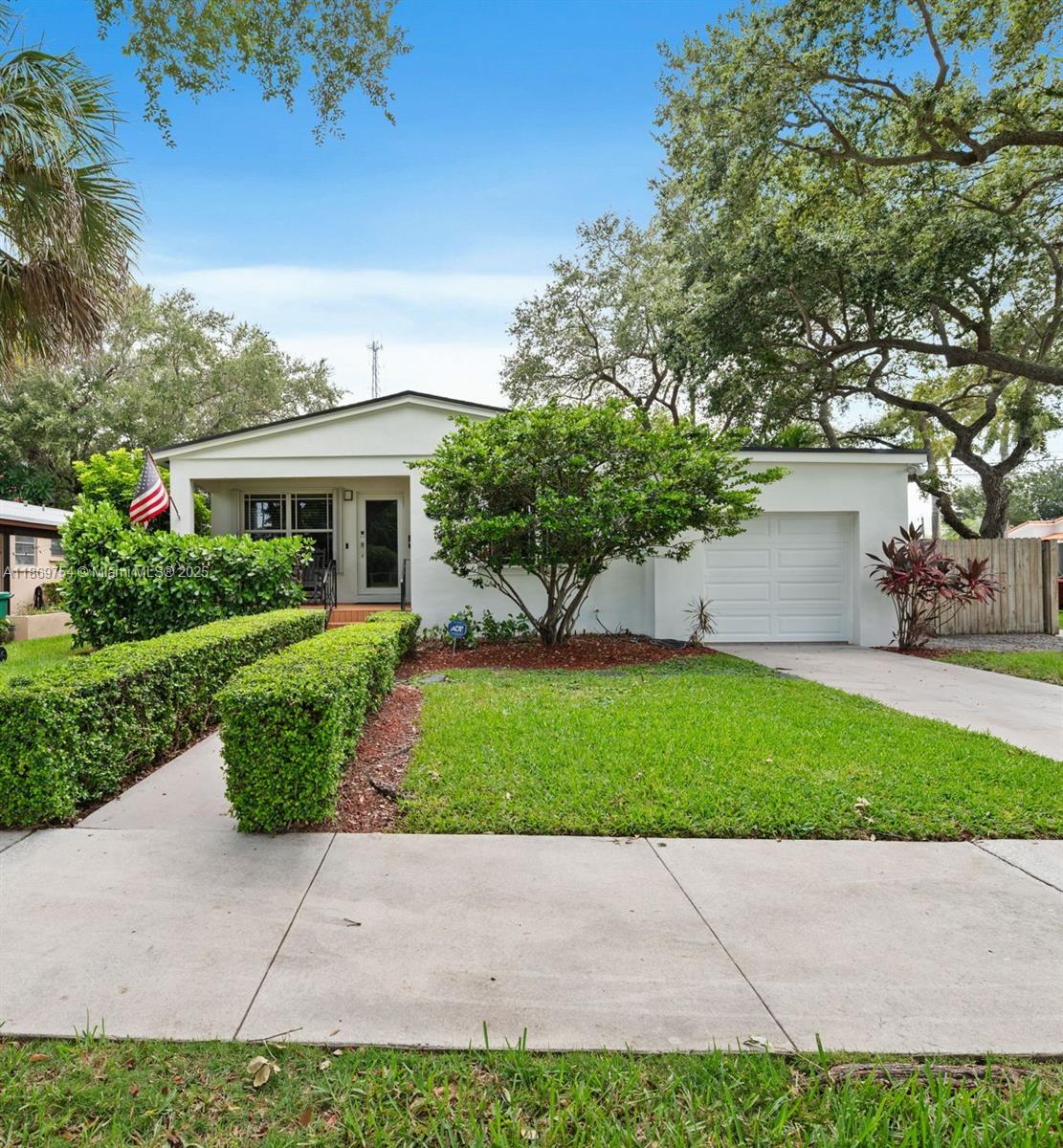 3800 SW 68th Ave, Miami FL 33155