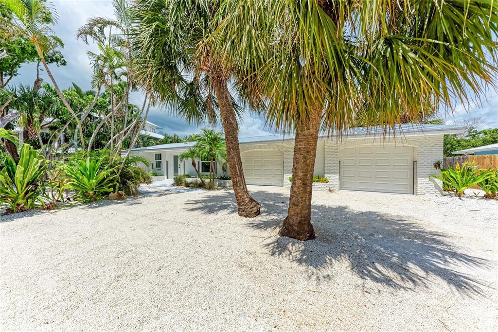 116 HAMMOCK ROAD