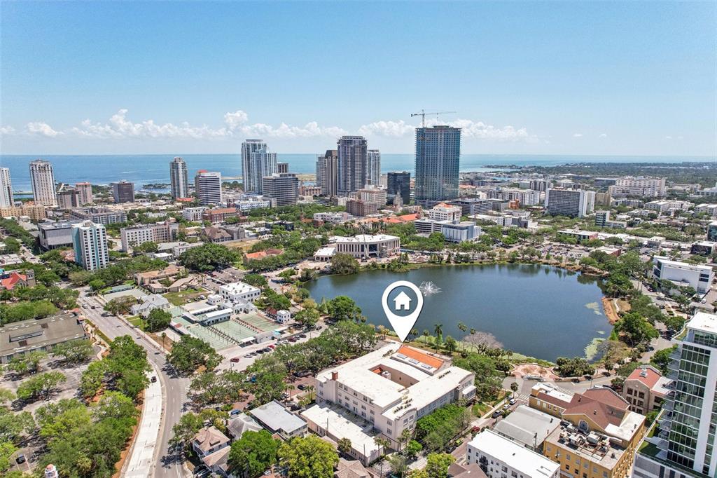 701 MIRROR LAKE DRIVE N UNIT 119