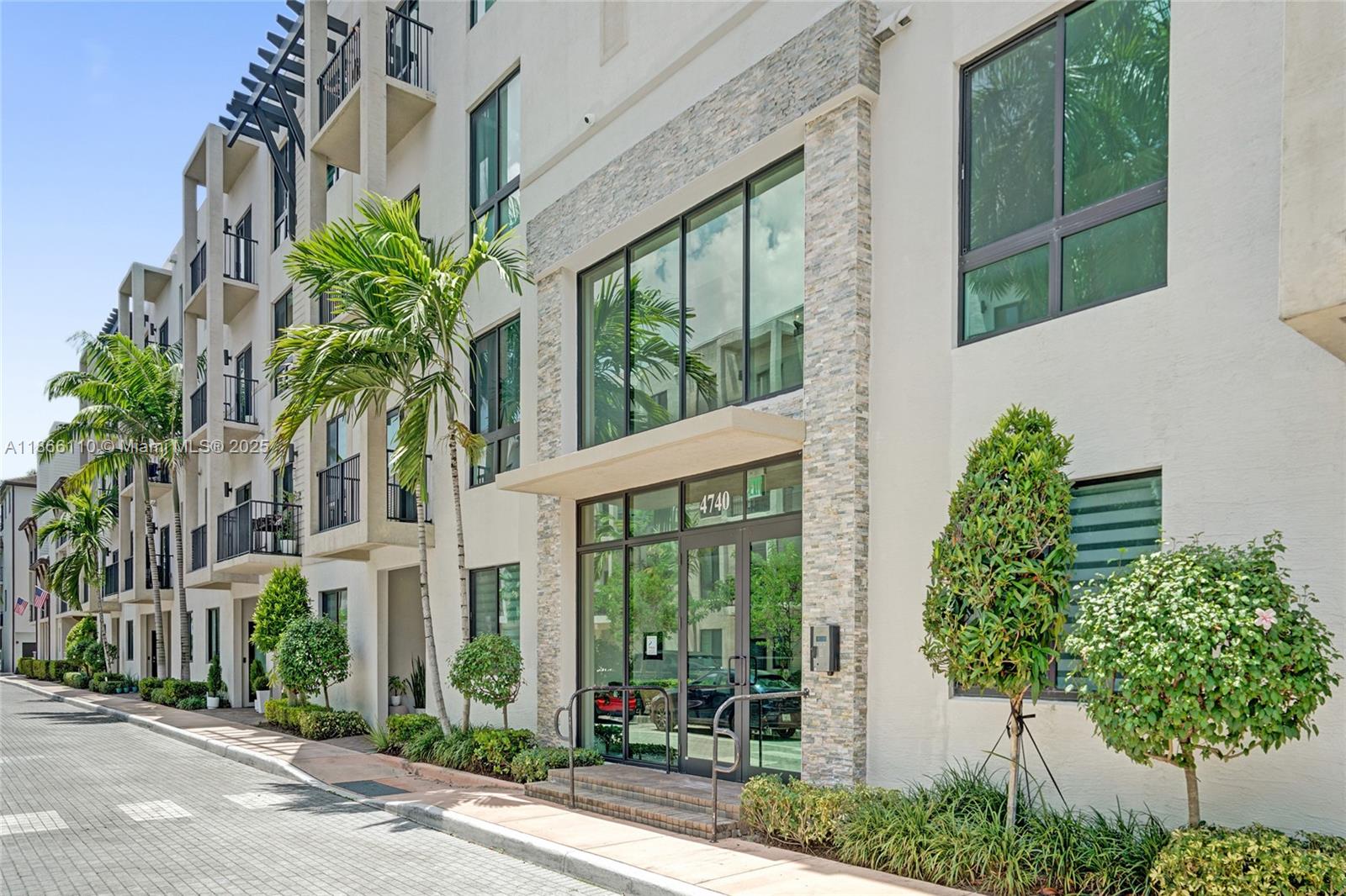 4740 NW 84th Ct # 42, Doral FL 33166