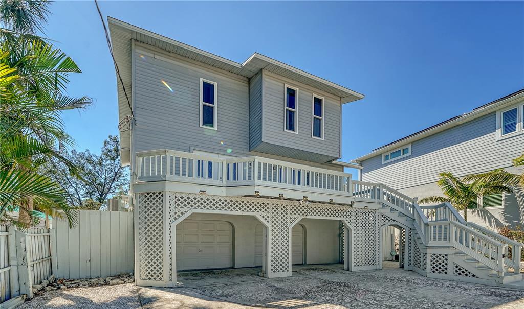 462 ISLAND CIRCLE, SARASOTA, FL — photo 2 of 30