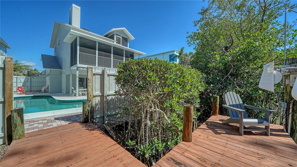 462 ISLAND CIRCLE, SARASOTA, FL — photo 5 of 30
