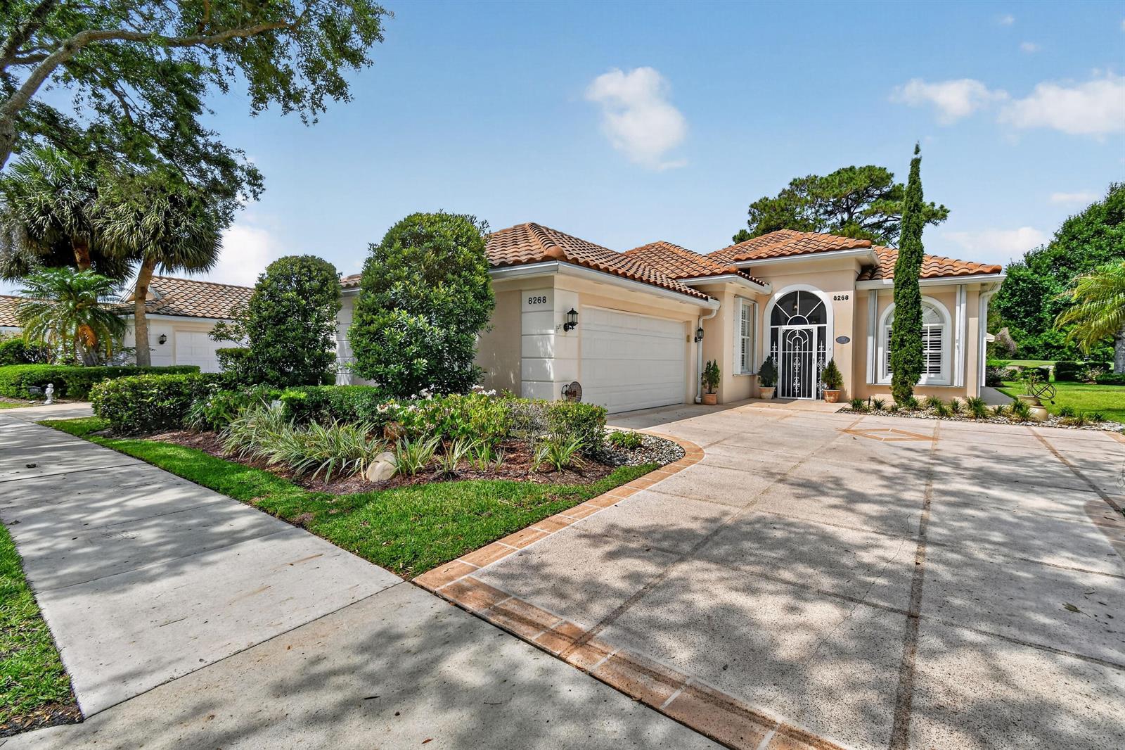 8268 SE Palm Hammock Lane, Hobe Sound FL 33455