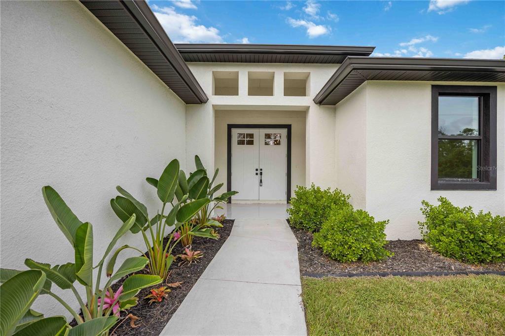 89 ALBRITTON ST, PORT CHARLOTTE, FL — photo 4 of 30