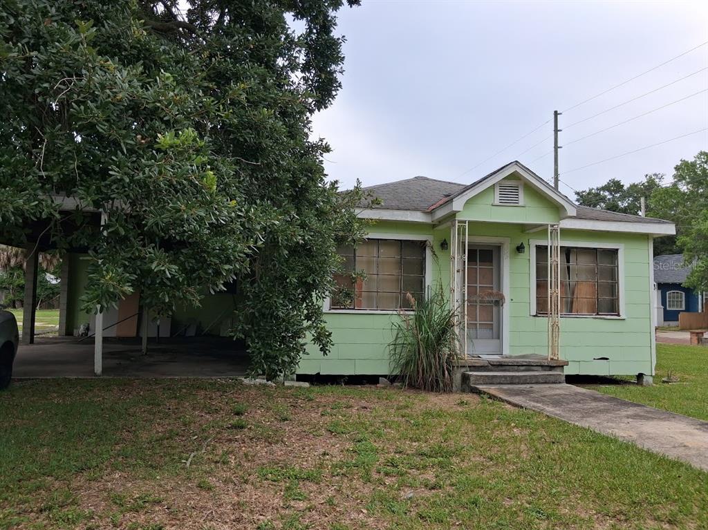 217 BANANA STREET