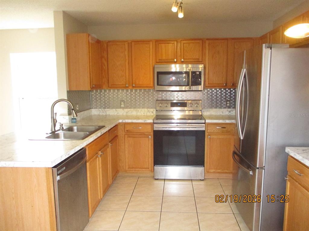 2881 KOKOMO LOOP, HAINES CITY, FL — photo 3 of 7