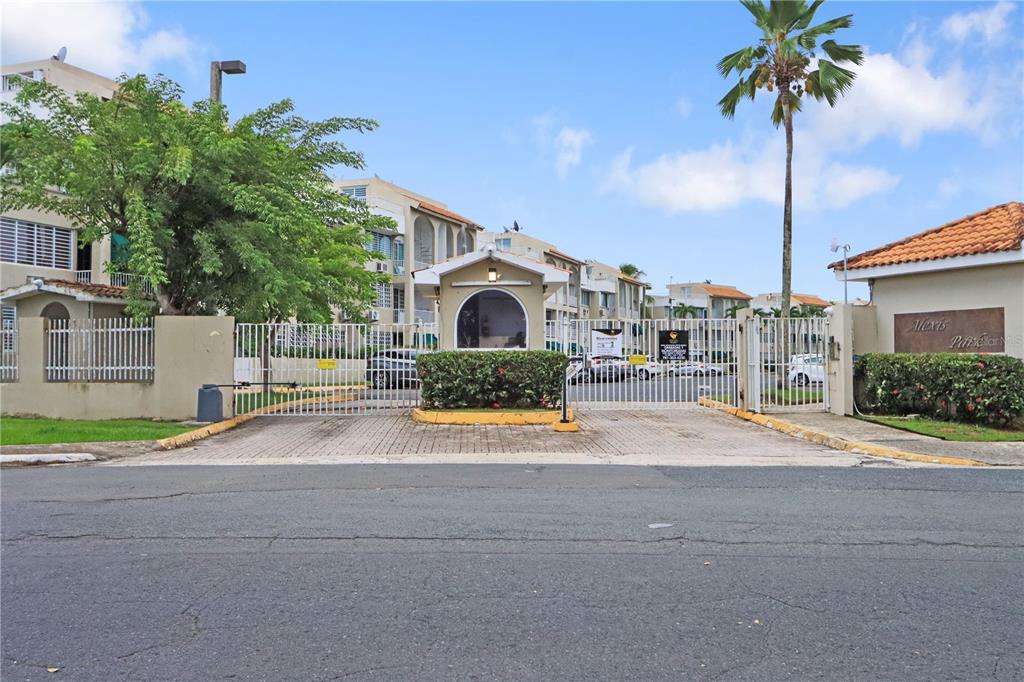 120 AVE. LAGUNA UNIT 1320