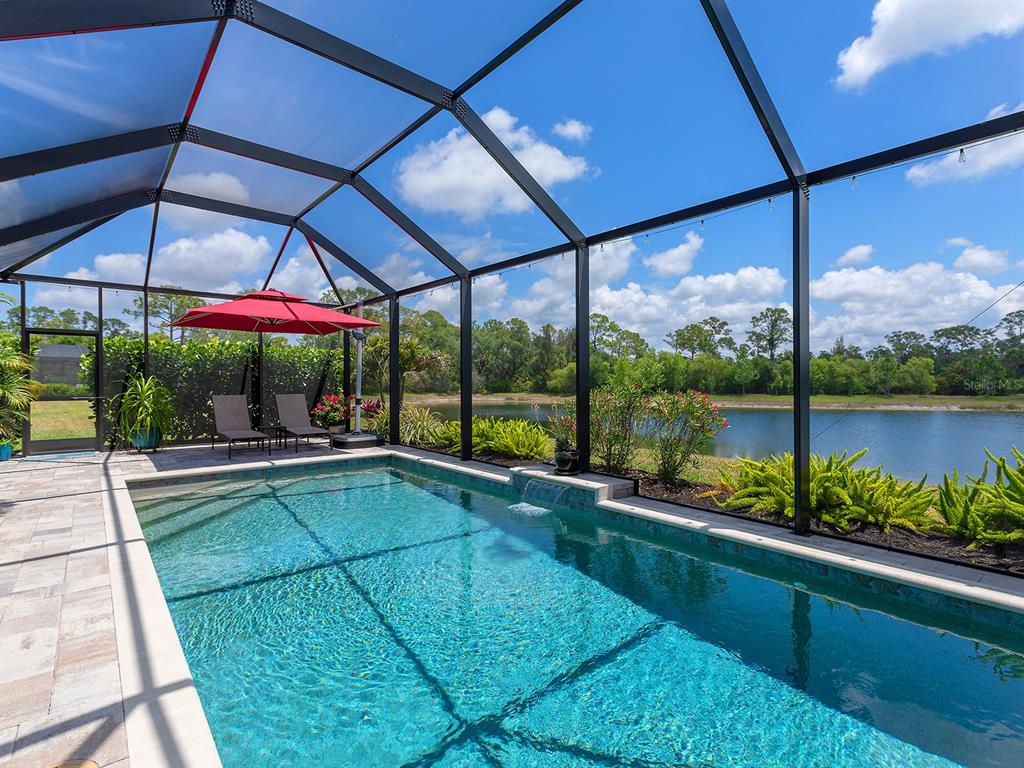 200 DAYLILY BOULEVARD