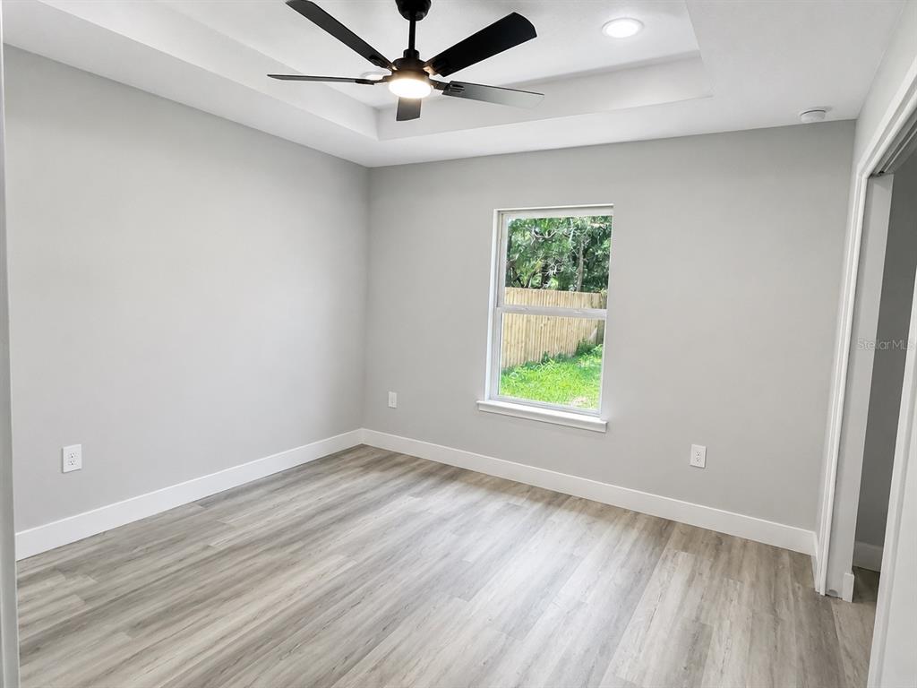 12744 SE 102ND TERRACE, BELLEVIEW, FL — photo 4 of 5