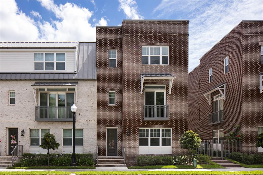 141 S. PARK AVE