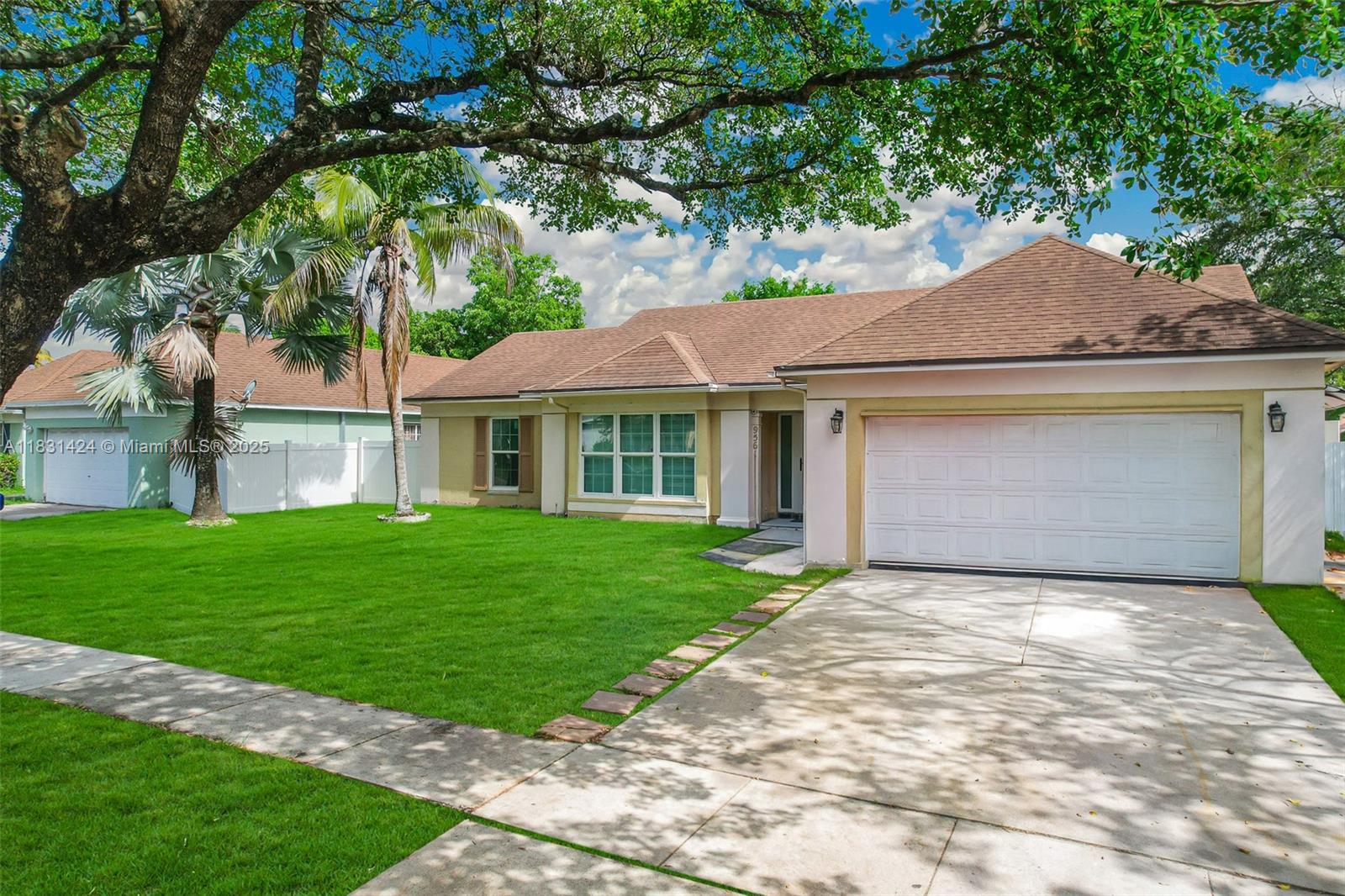 9561 Ashley Dr, Miramar FL 33025