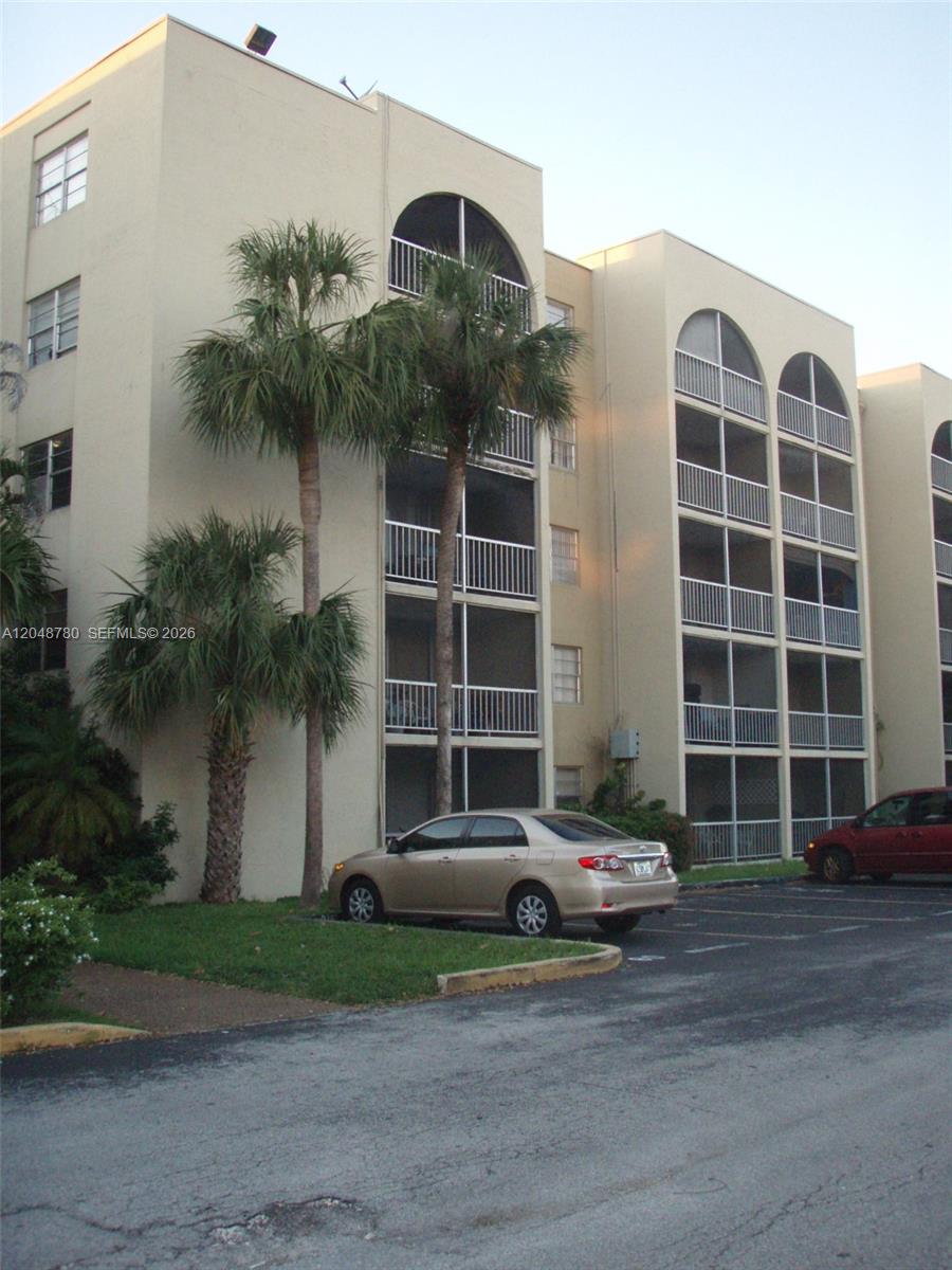 6980 NW 186th St # 522, Hialeah FL 33015