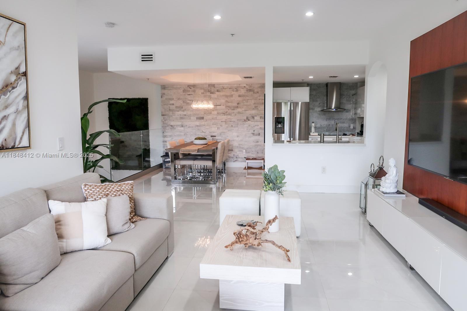 6630 NW 114th Ave # 1534, Doral FL 33178