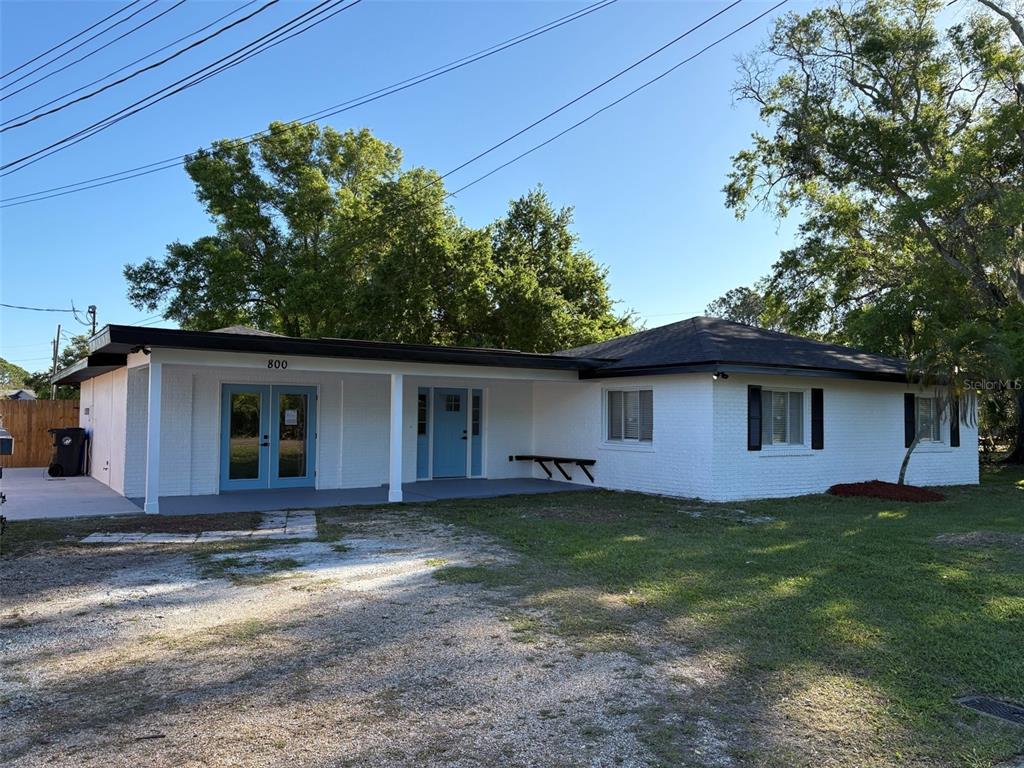 800 SAINT PETERSBURG DRIVE W