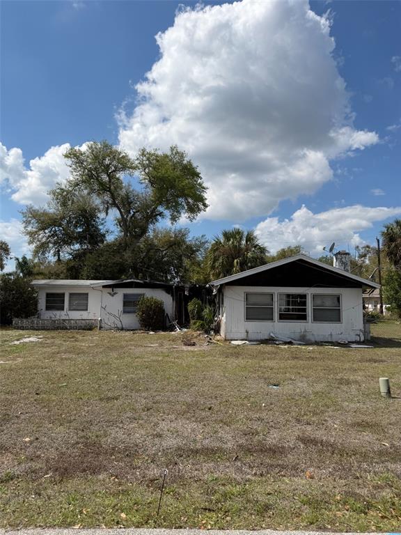 5819 HOWARD LANE