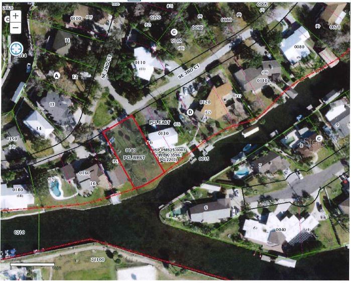 This is an aerial map showing a vacant waterfront lot outlined in red — 0 SE 3RD COURT, CRYSTAL RIVER, FL
