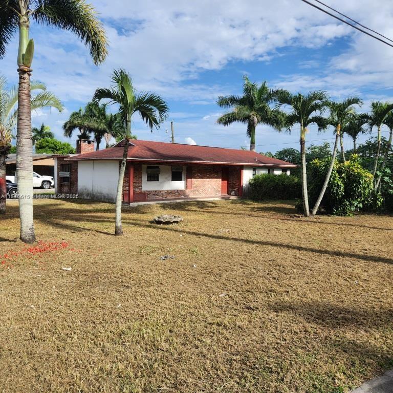3250 Bacom Point Rd, Pahokee FL 33476