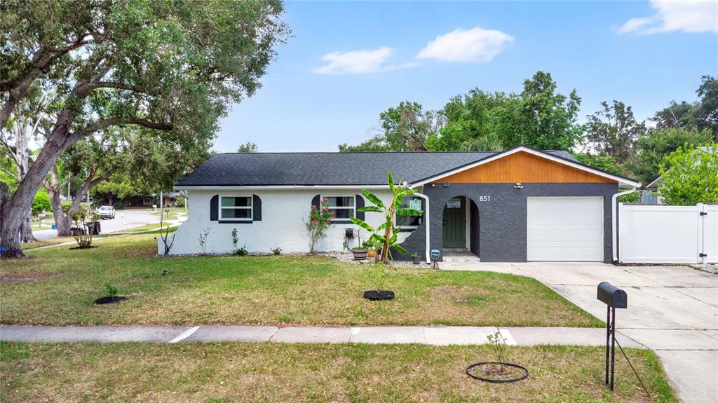 851 DARWIN DRIVE