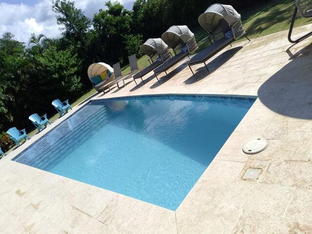Las Canas — 34 00, FL